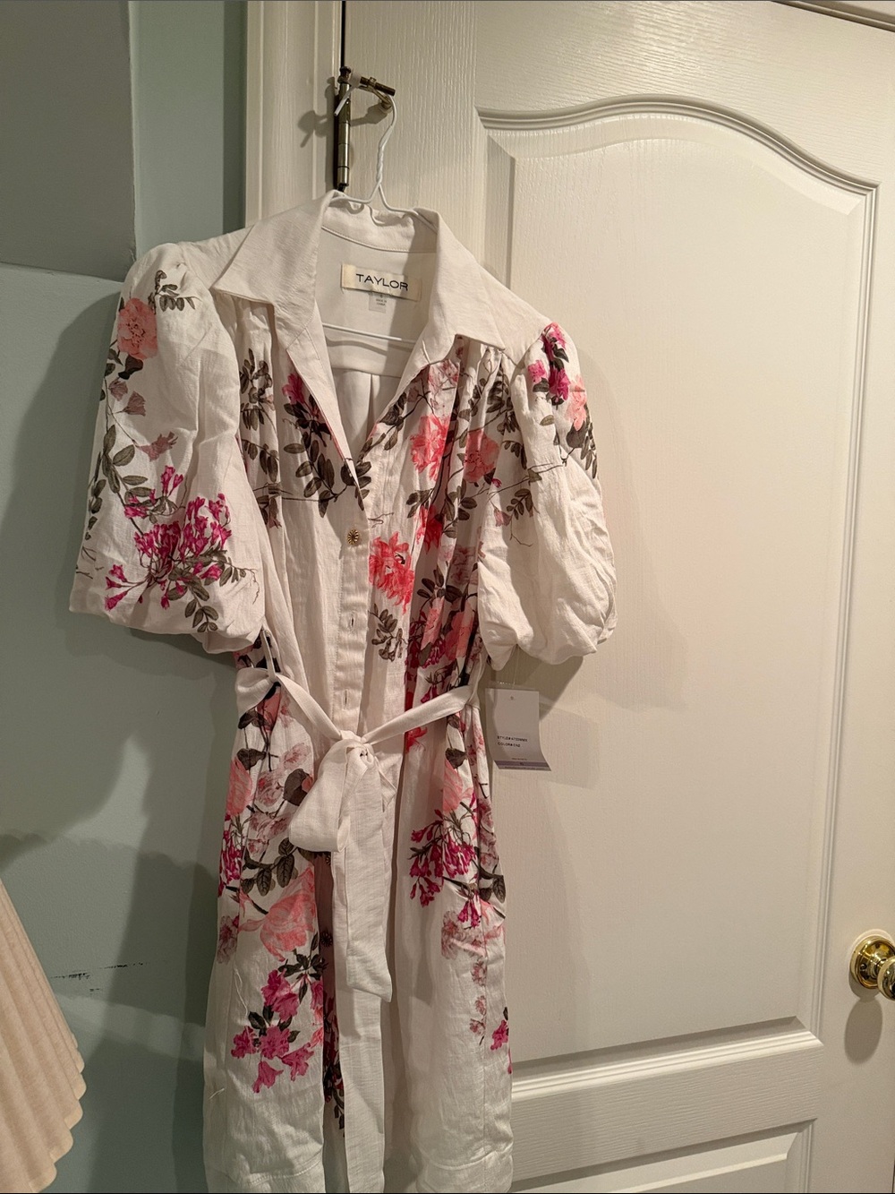 Taylor nwt dress